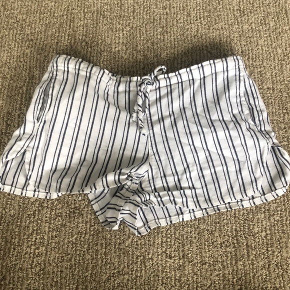 Brandy Summer Shorts - Picture 1 of 3